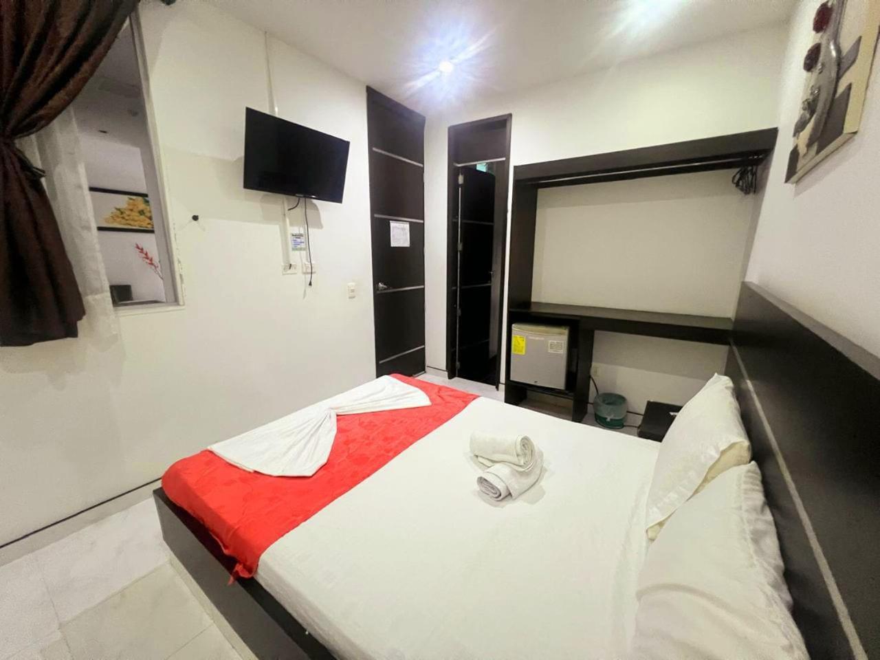 Hotel Suite Royal Melgar Zewnętrze zdjęcie
