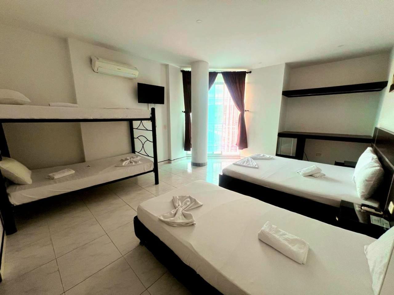 Hotel Suite Royal Melgar Zewnętrze zdjęcie