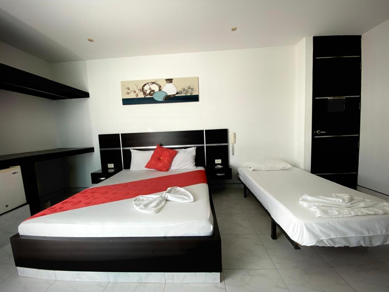Hotel Suite Royal Melgar Zewnętrze zdjęcie
