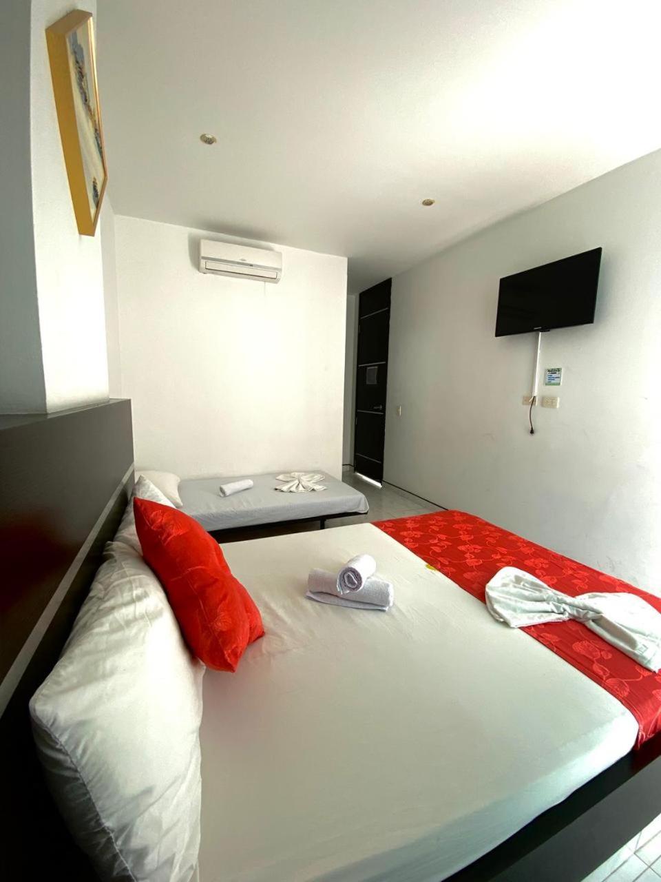 Hotel Suite Royal Melgar Zewnętrze zdjęcie